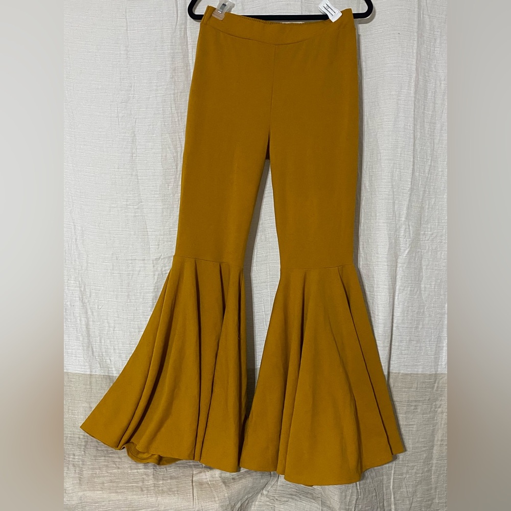 Country chic bellbottoms